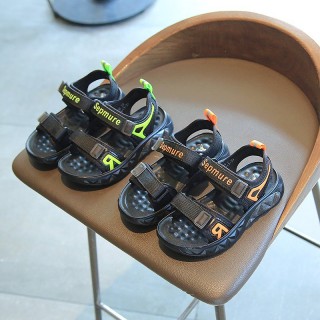 Sandal Supreme